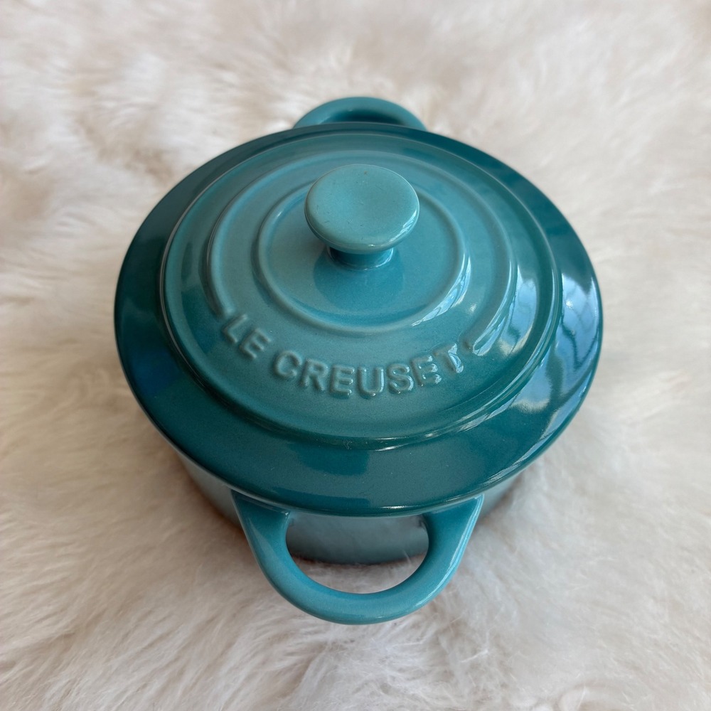 Le Creuset Stoneware Mini Round Cocotte 8 oz Caribbean Blue Petite Dish